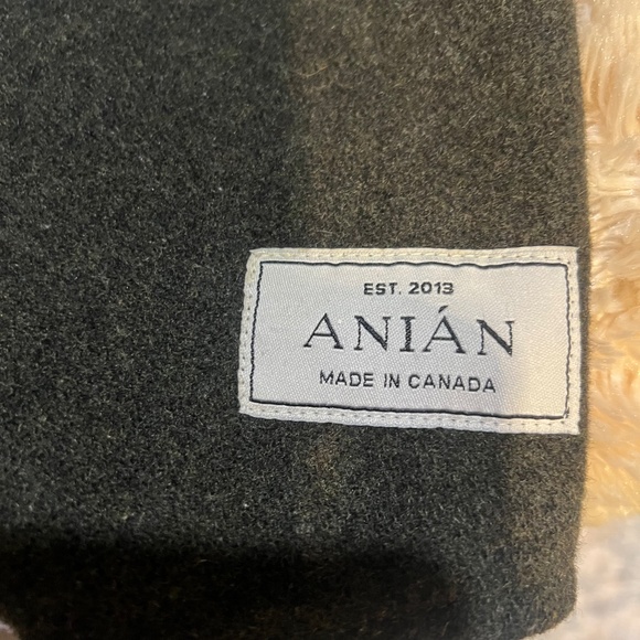 Anian modern melton wool overshirt - Picture 2 of 3